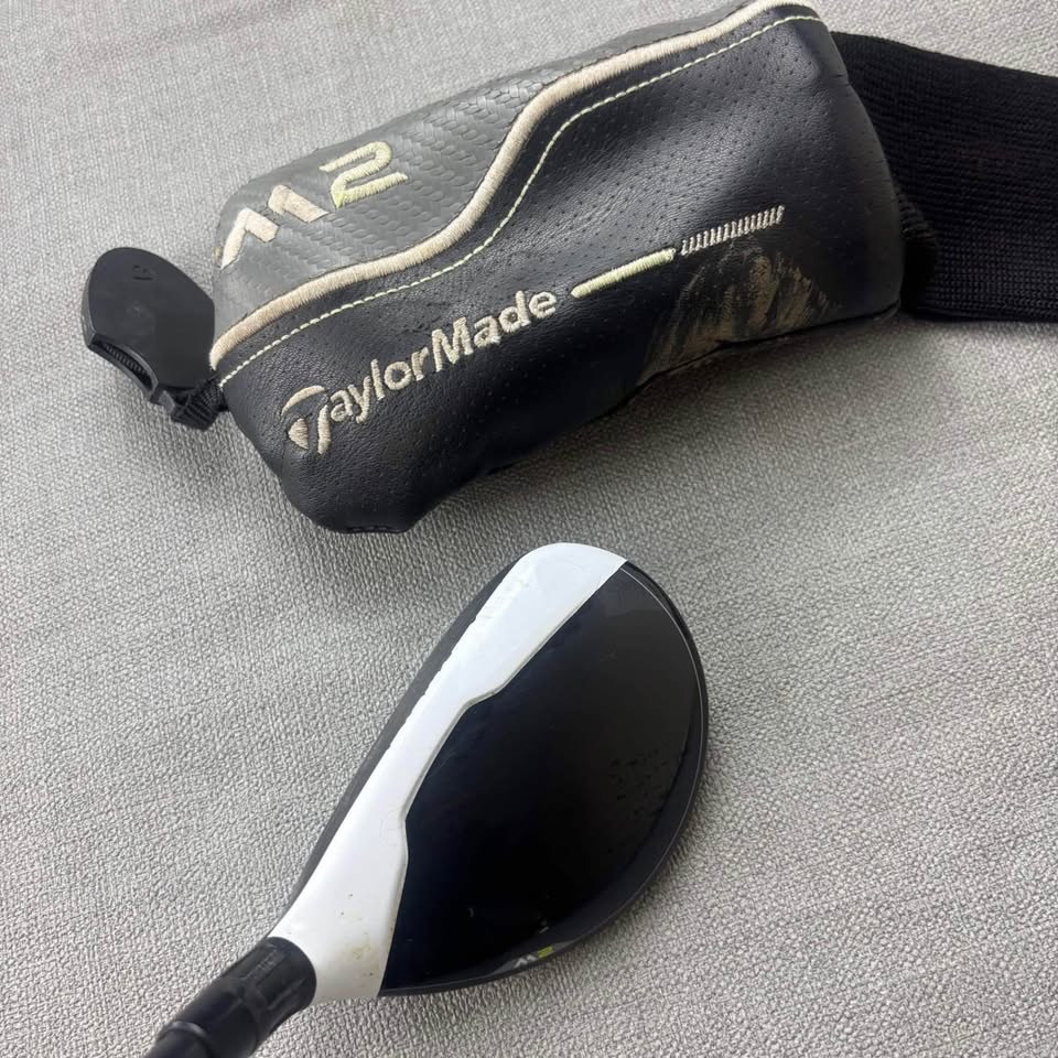 Taylormade M2 3 Hybrid - Stiff Flex / 19 Degree / Golf Pride