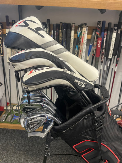 Titleist Complete Set - Driver Fairway Hybrid Irons Wedges Putter & Bag