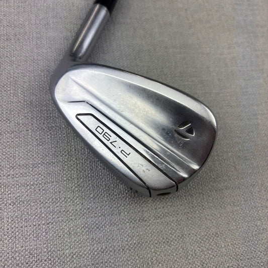 Taylormade P790 Gap Wedge - 48 Degrees / Regular Flex