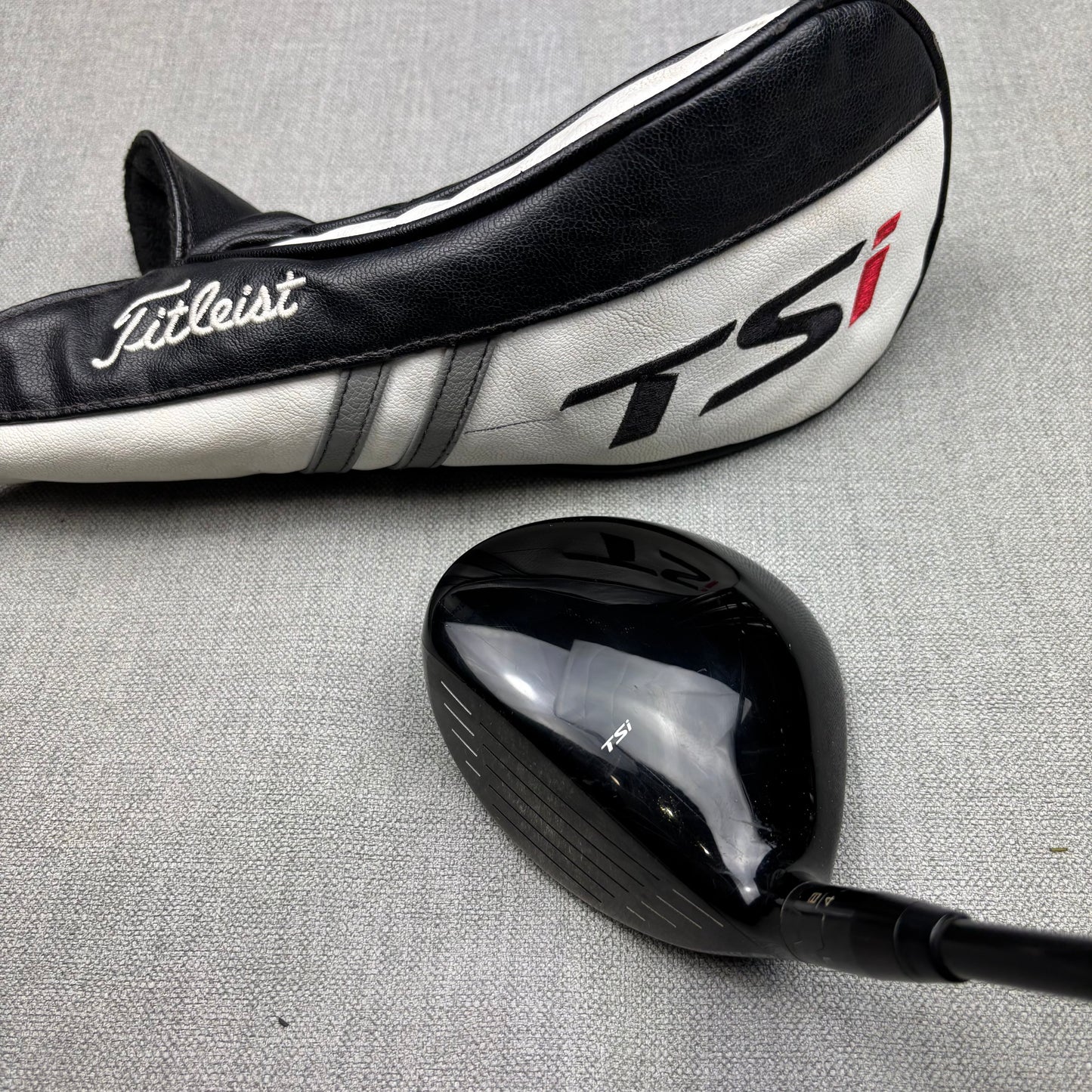 Titleist TSi2 Fairway Wood - Regular Flex / 16.5 Degree