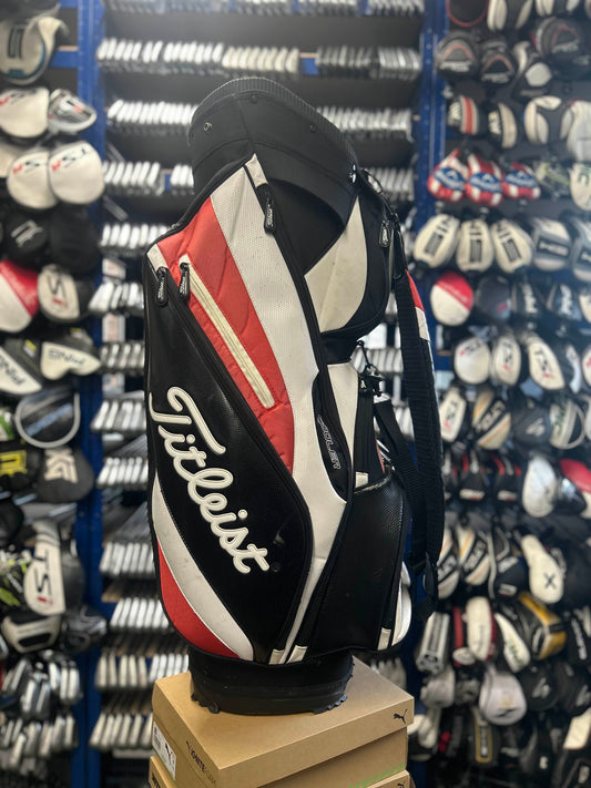 Titleist Cart Bag - All Zips Working & Rainhood