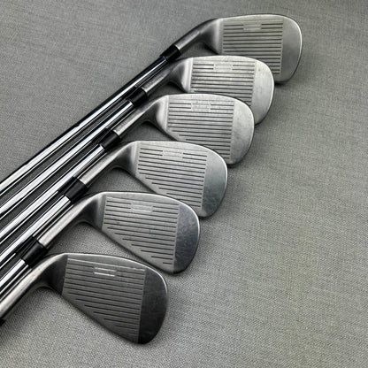 Wilson Ultra HL Irons - Regular Flex / 6-SW