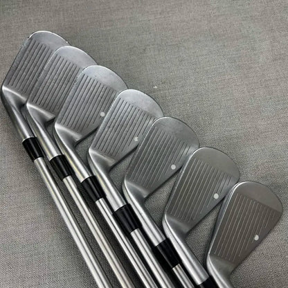 Mizuno JPX900 Forged Irons - KBS C Taper X Flex / 4-PW