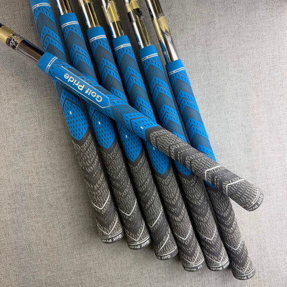 Titliest  AP2 Irons - Regular  Flex / 4-PW