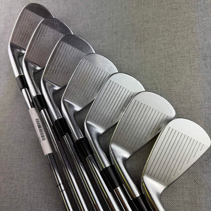 Titleist AP2 Irons - Stiff Flex / 4-PW