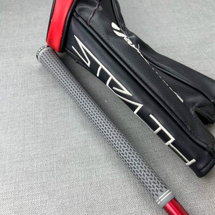 Taylormade Stealth Driver - Stiff Flex / 10.5 Degree
