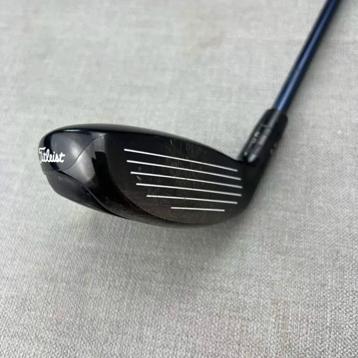 Titleist 915H 2 Hybrid - Ventus Blue Stiff Flex / 18 Degree Adjustable