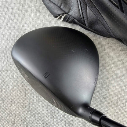 Cobra Darkspeed Max Driver - Regular Flex 60g / 9 Degree