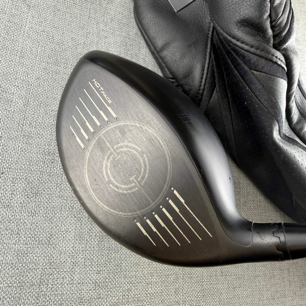 Cobra Darkspeed LS Driver - Extra Stiff Flex 60g / 9 Degree
