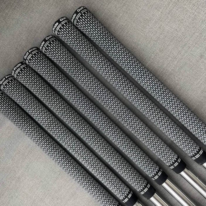 Mizuno JPX900 Forged Irons - Nippon Stiff Flex 105g / 4-PW