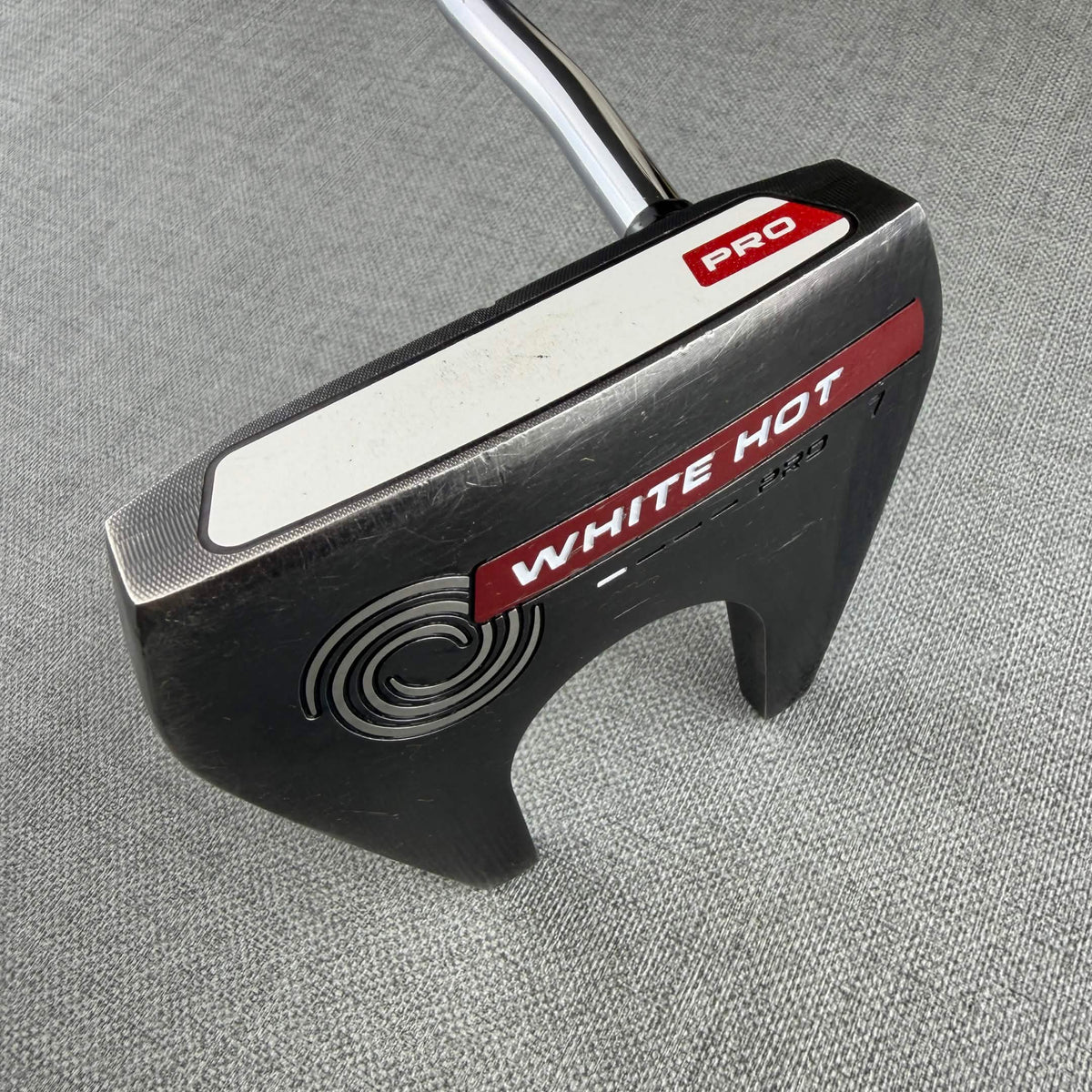 Odyssey  White Hot Pro 7 Putter - 33.5 Inches / Bettinardi Grip