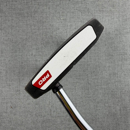 Odyssey  White Hot Pro 7 Putter - 33.5 Inches / Bettinardi Grip