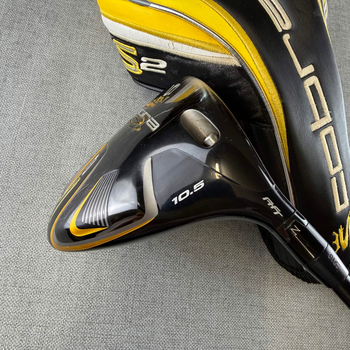 Cobra S2 Driver - Regular Flex 65g / 10.5 Degree