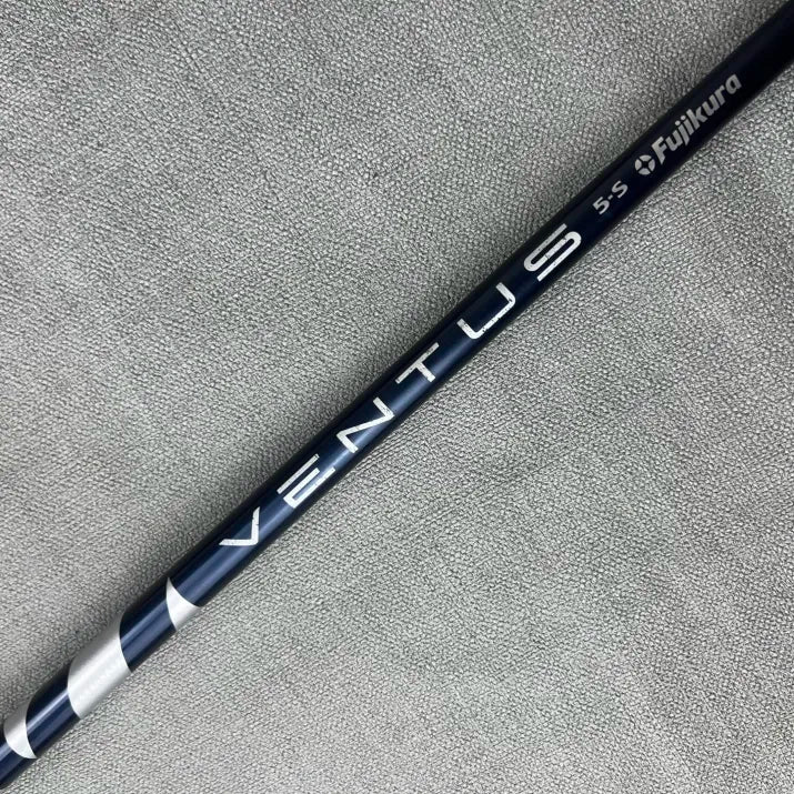 Taylormade SIM2 Driver - Ventus Stiff Flex / 9 Degree