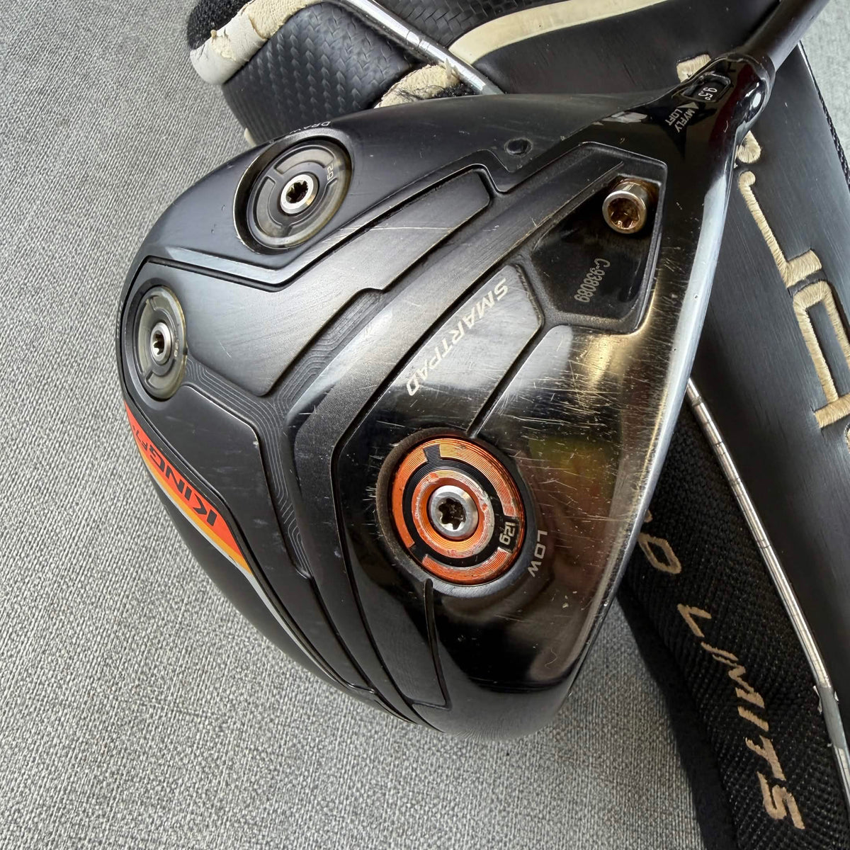 Cobra King F7+ Driver - Stiff Flex 65g / 9.5 Degree