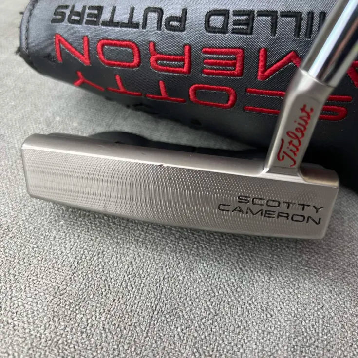 Scotty Cameron Special Select Fastback 1.5 - 34 Inches / SuperStroke Grip