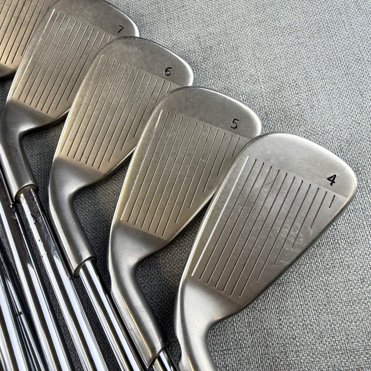 Ping G25 Irons - Regular  Flex / 4-SW