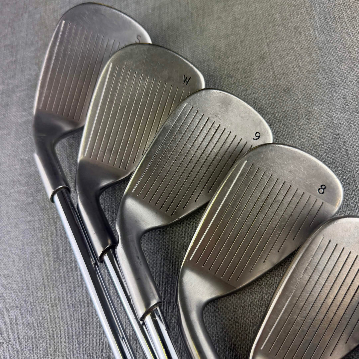 Ping G25 Irons - Regular  Flex / 4-SW