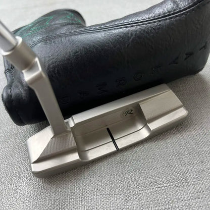 Taylormade TP Reserve Blade Putter - 33 Inches / Original Taylormade Grip