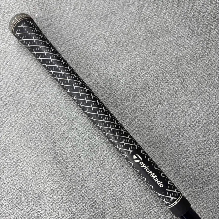 Wilson DYNAPWR Carbon Driver - Senior Flex Ventus / 10.5 Degree