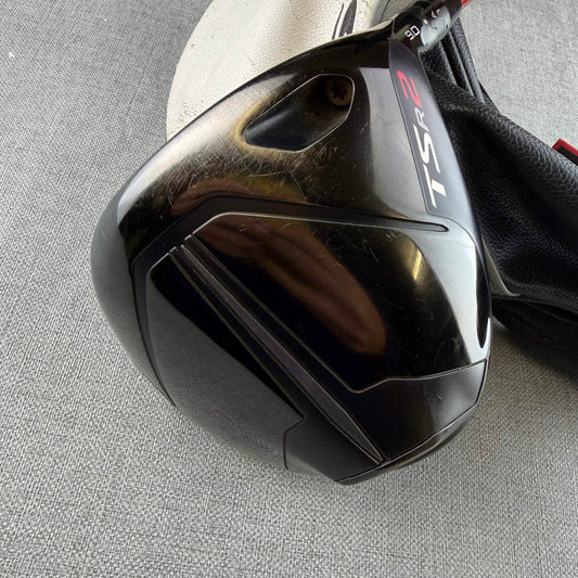 Titleist TSR2 Driver - Regular Flex 50g / 9 Degree