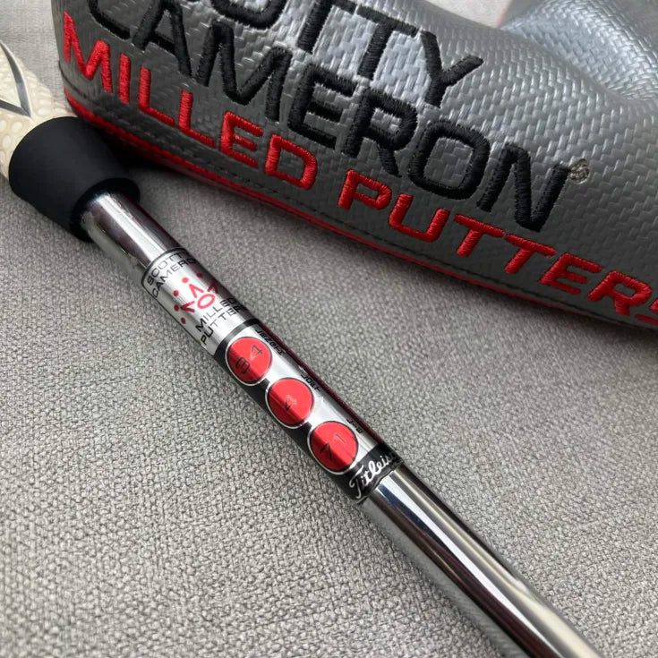 Scotty Cameron Studio Select Newport 2.5 - 34 Inch / Matador Scotty Cameron Grip