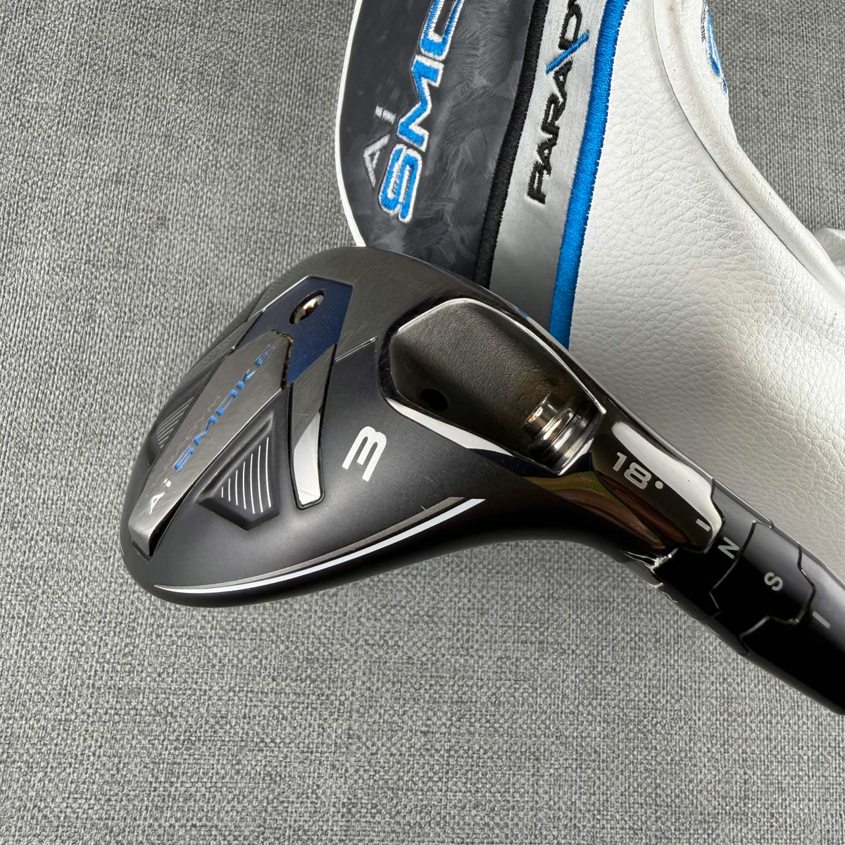 Callaway Ai Smoke  Hybrid - Stiff Flex / 18 Degree