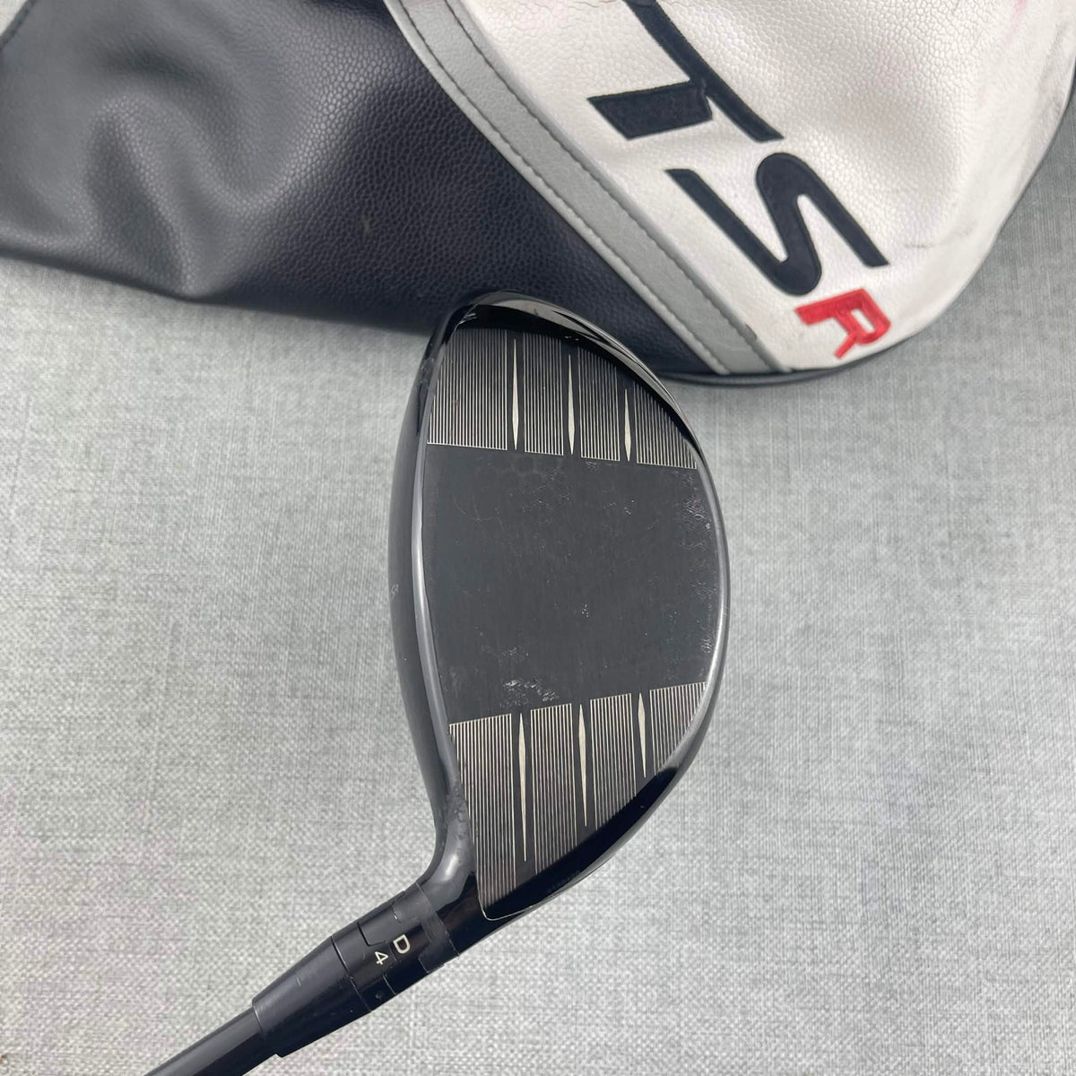 Titleist TSR3 Driver - Regular Flex 55g / 9 Degree