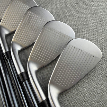 Mizuno JPX925 Hot Metal Irons - Graphite Stiff Flex / 5-PW