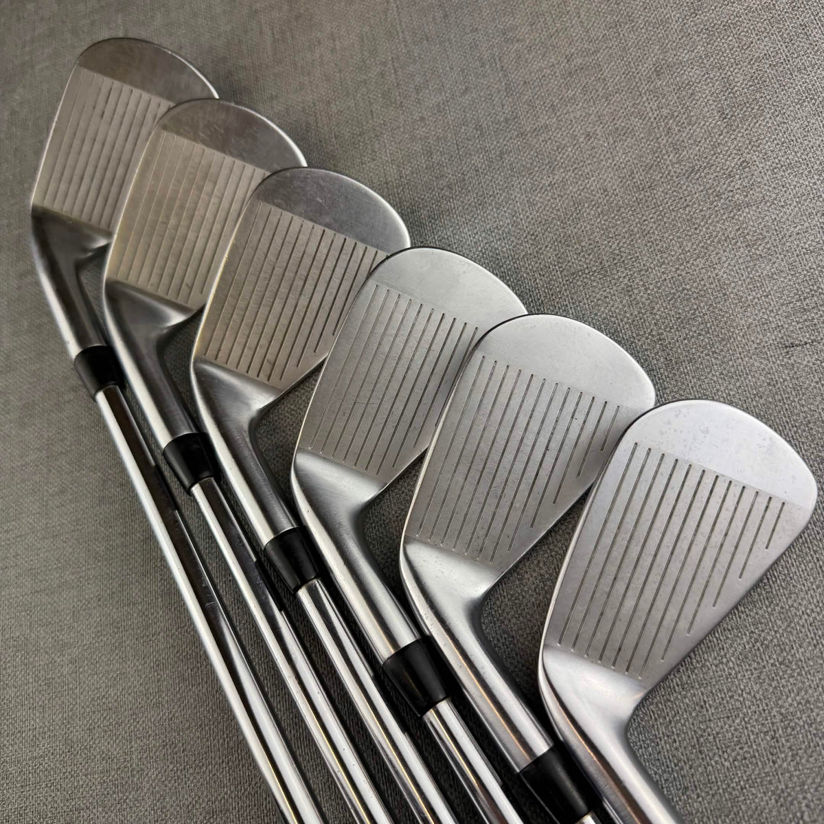 Titleist T100s Irons - Extra Stiff Flex / 5-PW