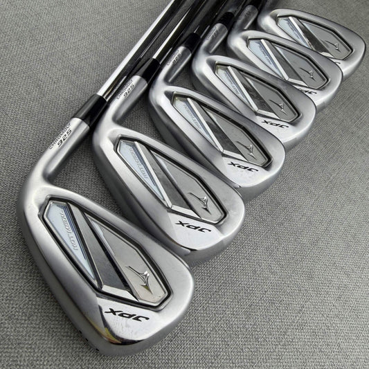 Mizuno JPX925 Hot Metal Irons - Regular  Flex / 5-PW