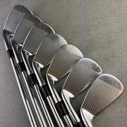 Titleist 710 AP2 Irons - Stiff Flex / 4-PW