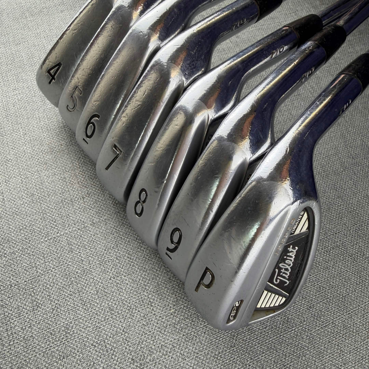 Titleist 710 AP2 Irons - Stiff Flex / 4-PW