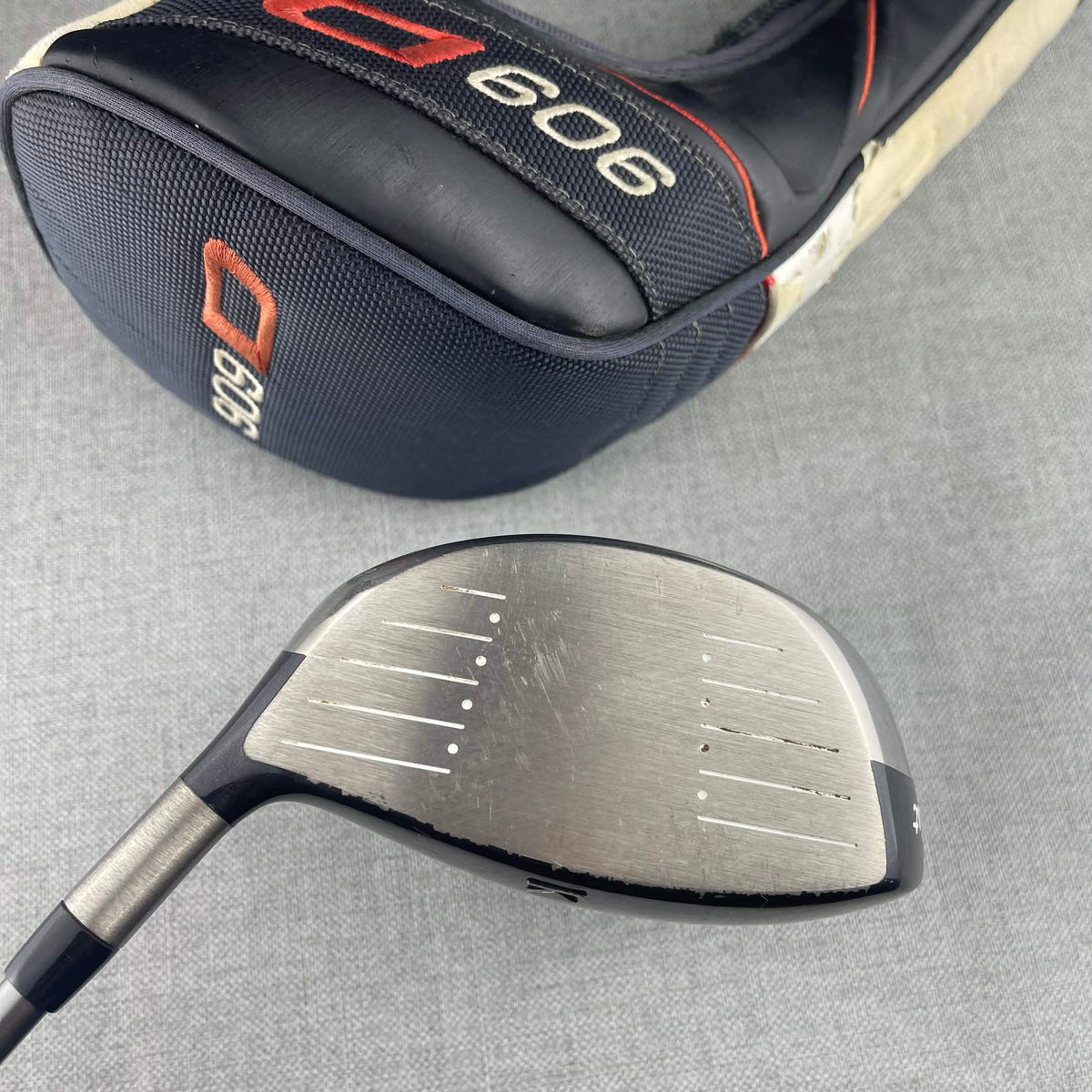 Titleist 909 D3 Driver - Regular Flex 65g / 10.5 YES Degree