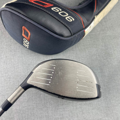 Titleist 909 D3 Driver - Regular Flex 65g / 10.5 YES Degree