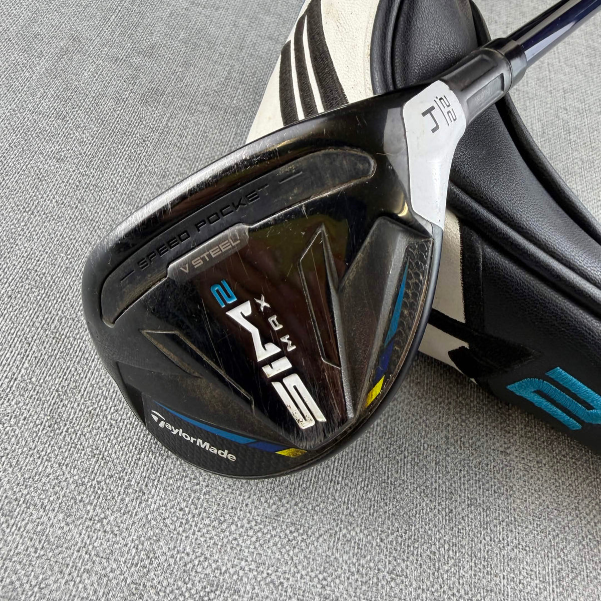 Taylormade  SIM2 Max Hybrid - Senior Flex / 22 Degree