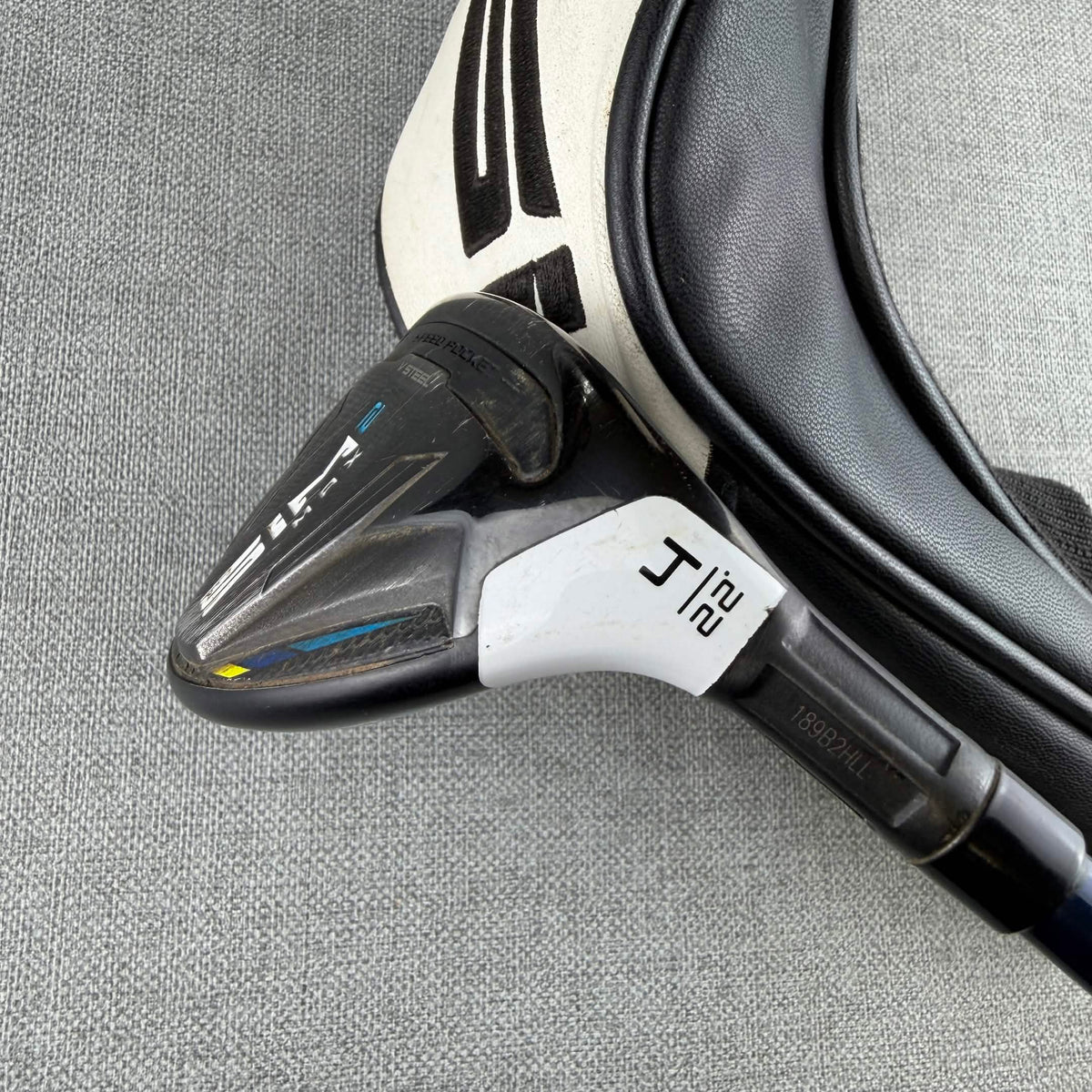 Taylormade  SIM2 Max Hybrid - Senior Flex / 22 Degree