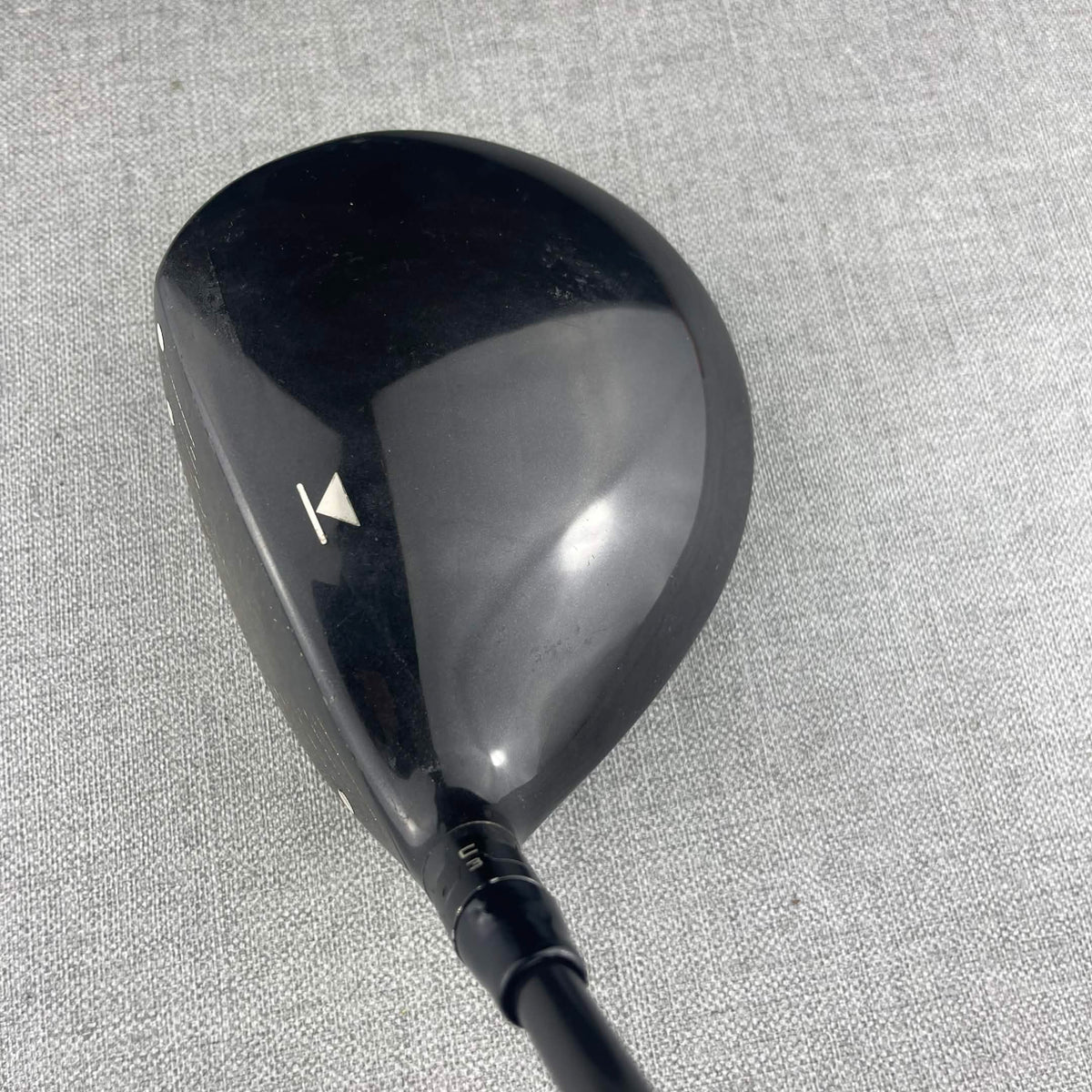 Titleist 913 D3 Driver - Senior  Flex 50g / 9.5 YES Degree