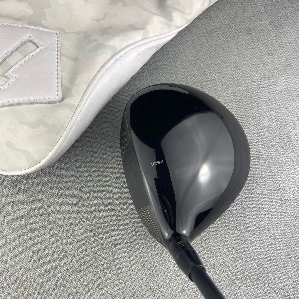 Titleist TSi3 Driver - Stiff Flex 65g / 9 Degree