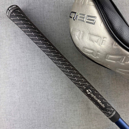Taylormade  Qi35 Rescue Hybrid - Regular Flex / 22 Degree