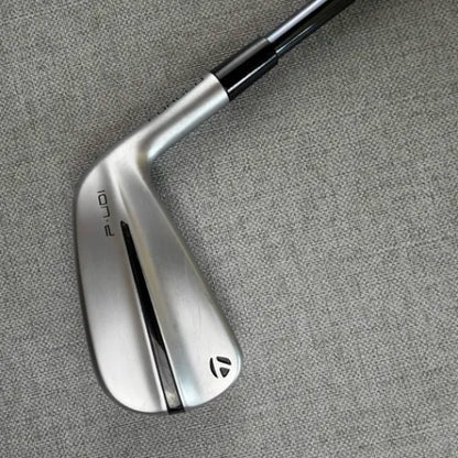 Tayormade P-UDI Utility 2 Iron - X Flex / 17 Degree