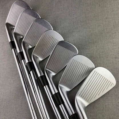 Titleist 716 AP2 Irons - Stiff Flex / 4-PW