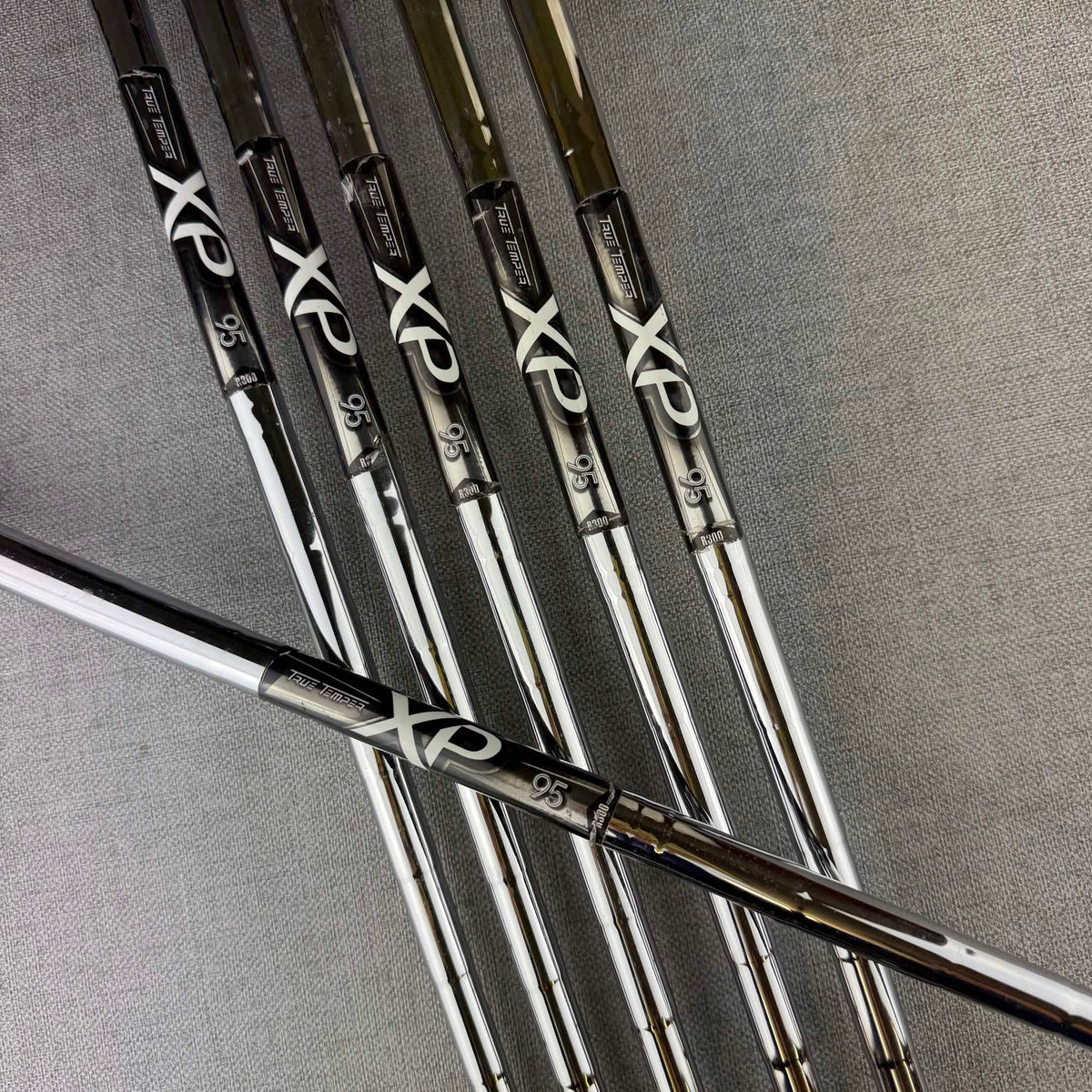 Ping G400 Irons - Regular  Flex / 5-PW