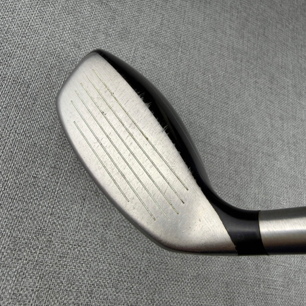 Taylormade  Rescue Hybrid - Regular Flex / 22 Degree