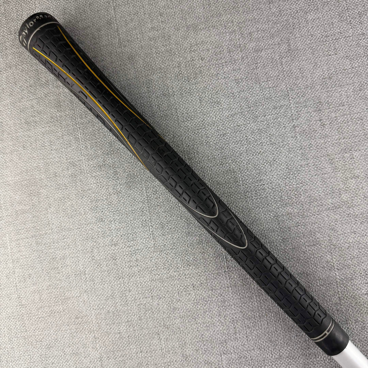 Taylormade  Rescue Hybrid - Regular Flex / 22 Degree