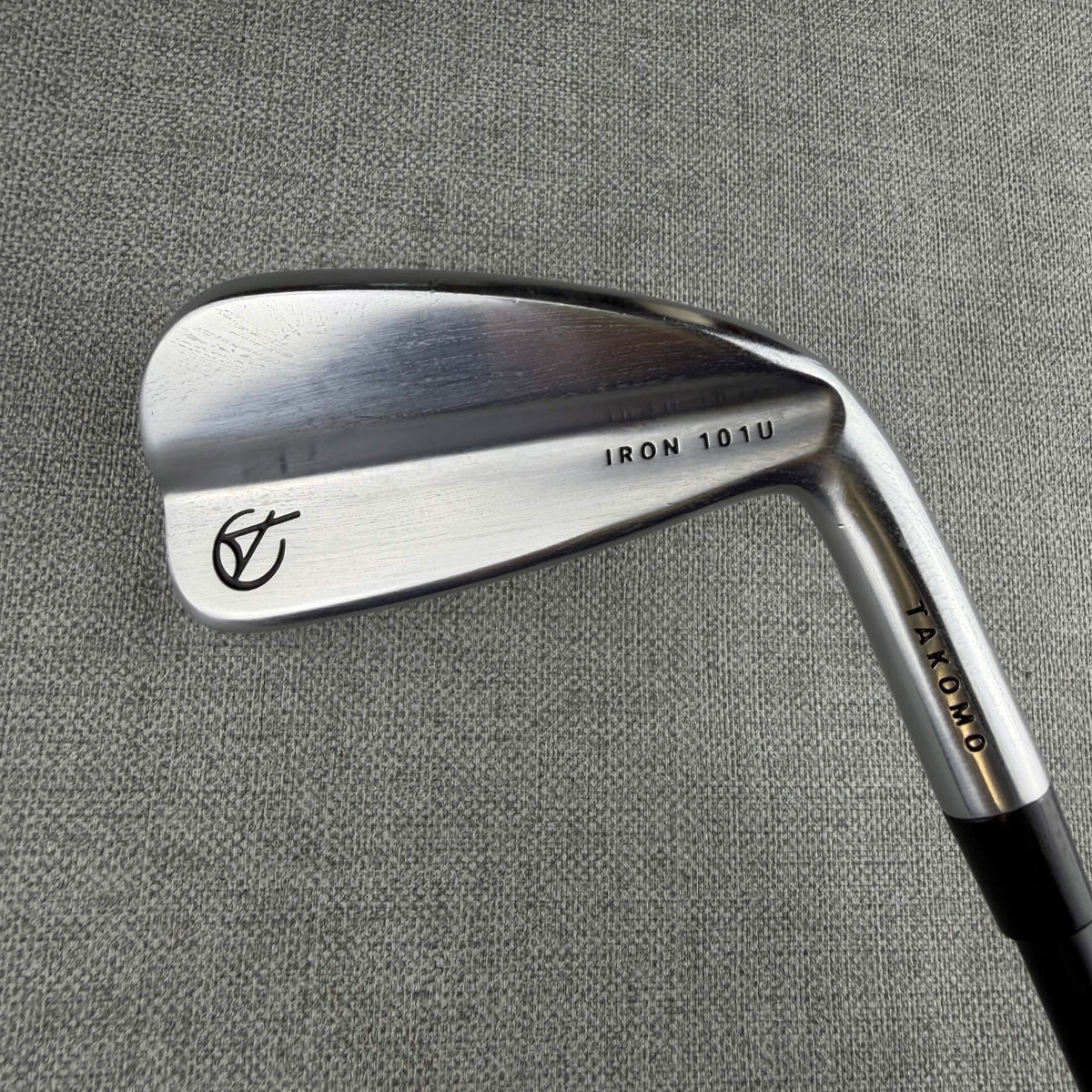 Takomo 101U Utility Iron - Stiff Flex / 18 Degree