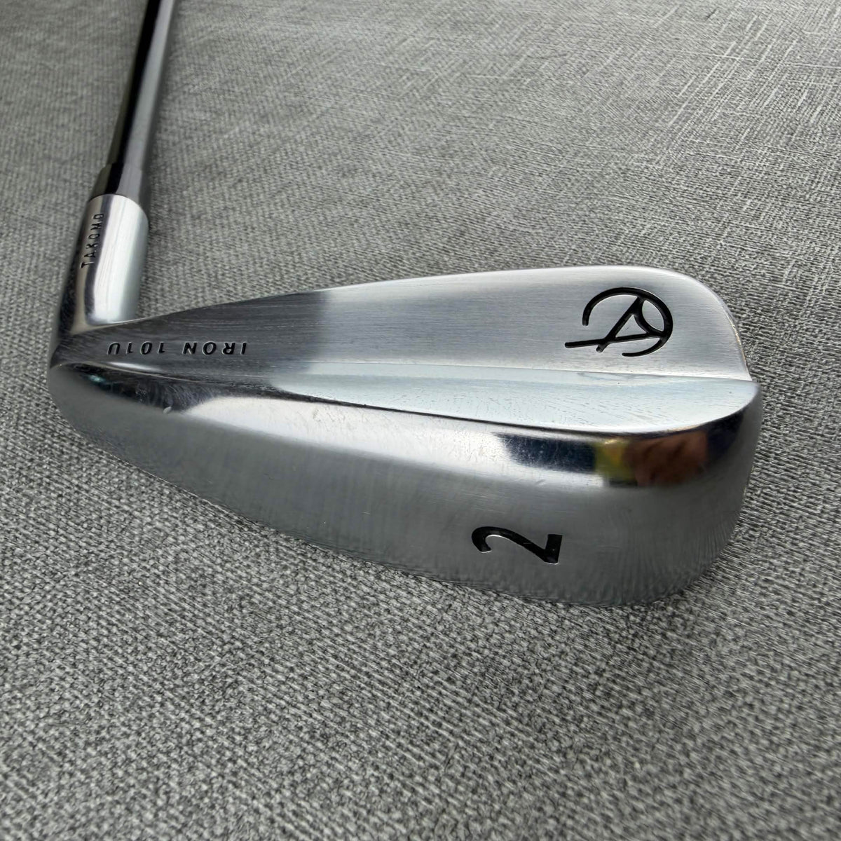 Takomo 101U Utility Iron - Stiff Flex / 18 Degree