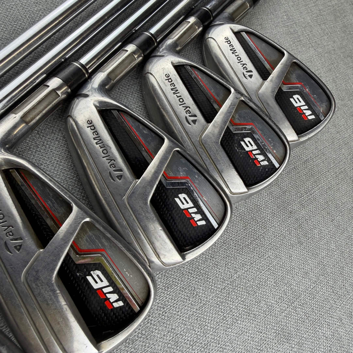 Taylormade  M6 Irons - Regular  Flex / 5-PW