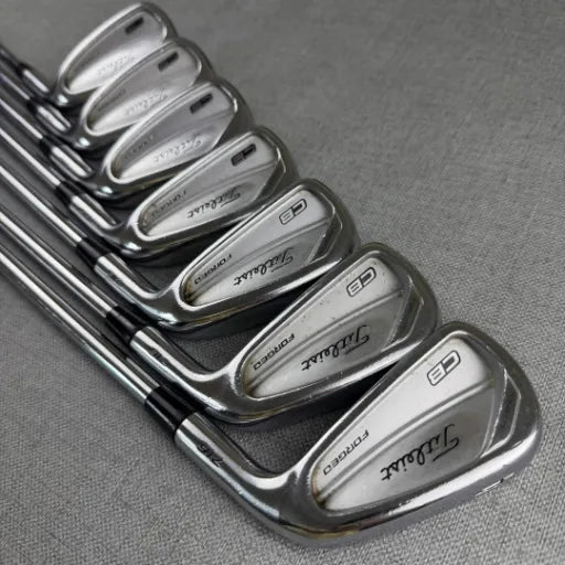 Titleist 716CB Forged Irons - Stiff Flex S300 / 4-PW