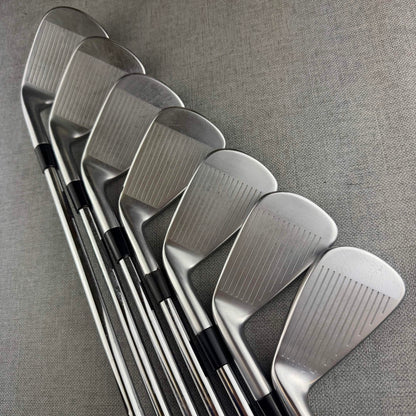 Taylormade  P790 2019 Irons - Regular  Flex / 4-PW